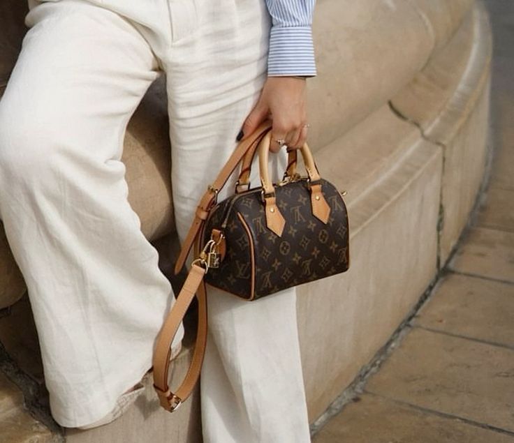 Speedy-Style Handbag