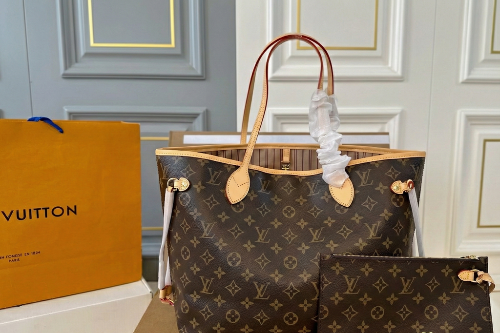 Monogram-Inspired Neverfull-Style