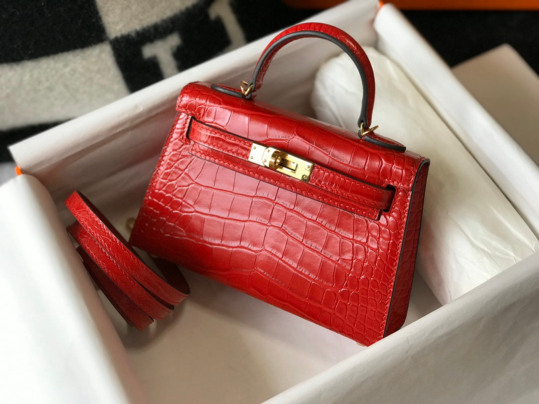 Mini Kelly Bag.