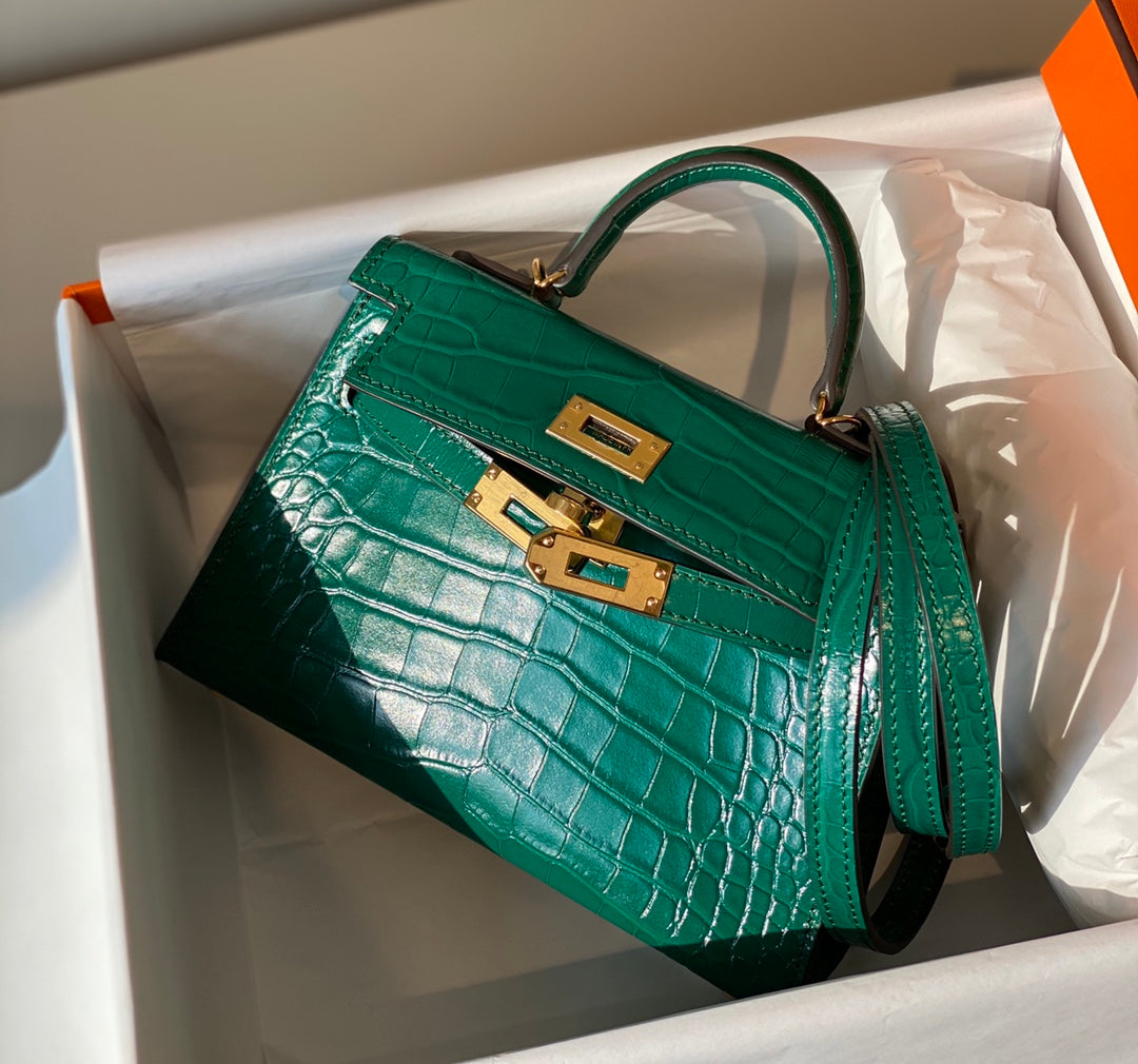 Mini Kelly Bag.
