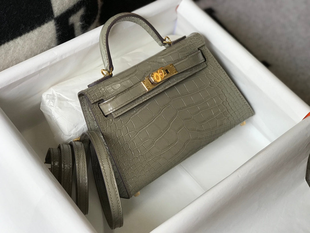 Mini Kelly Bag.