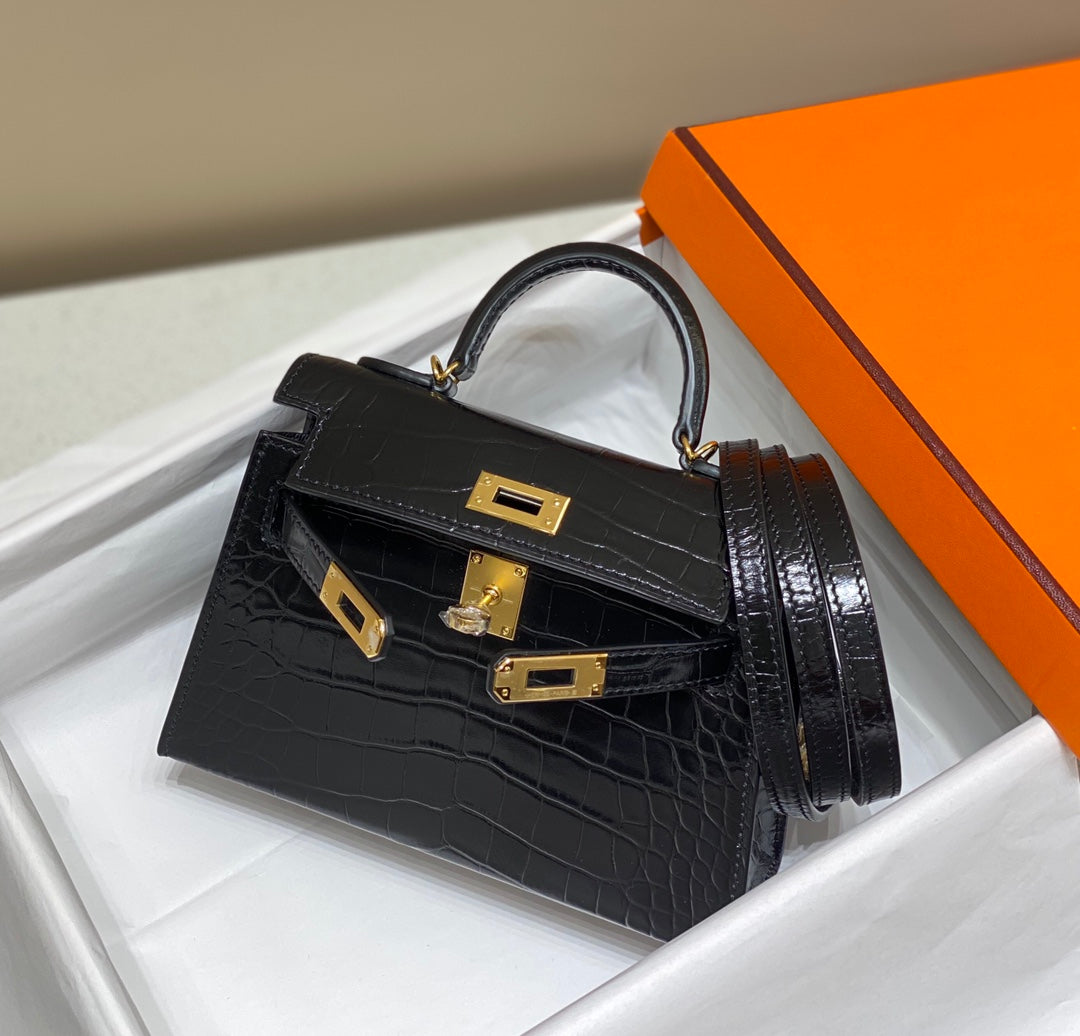 Mini Kelly Bag.