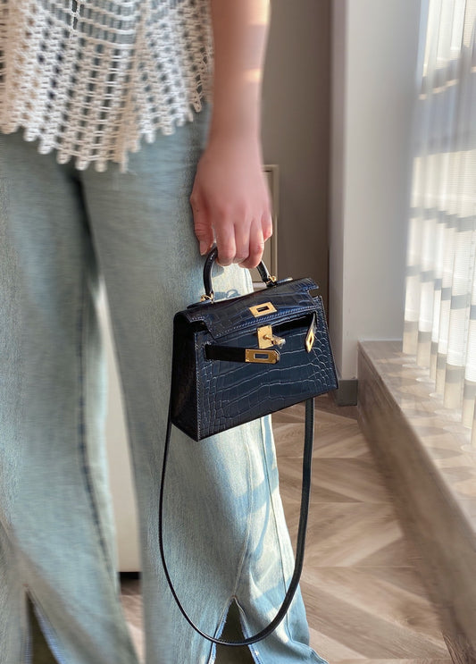 Mini Kelly Bag.