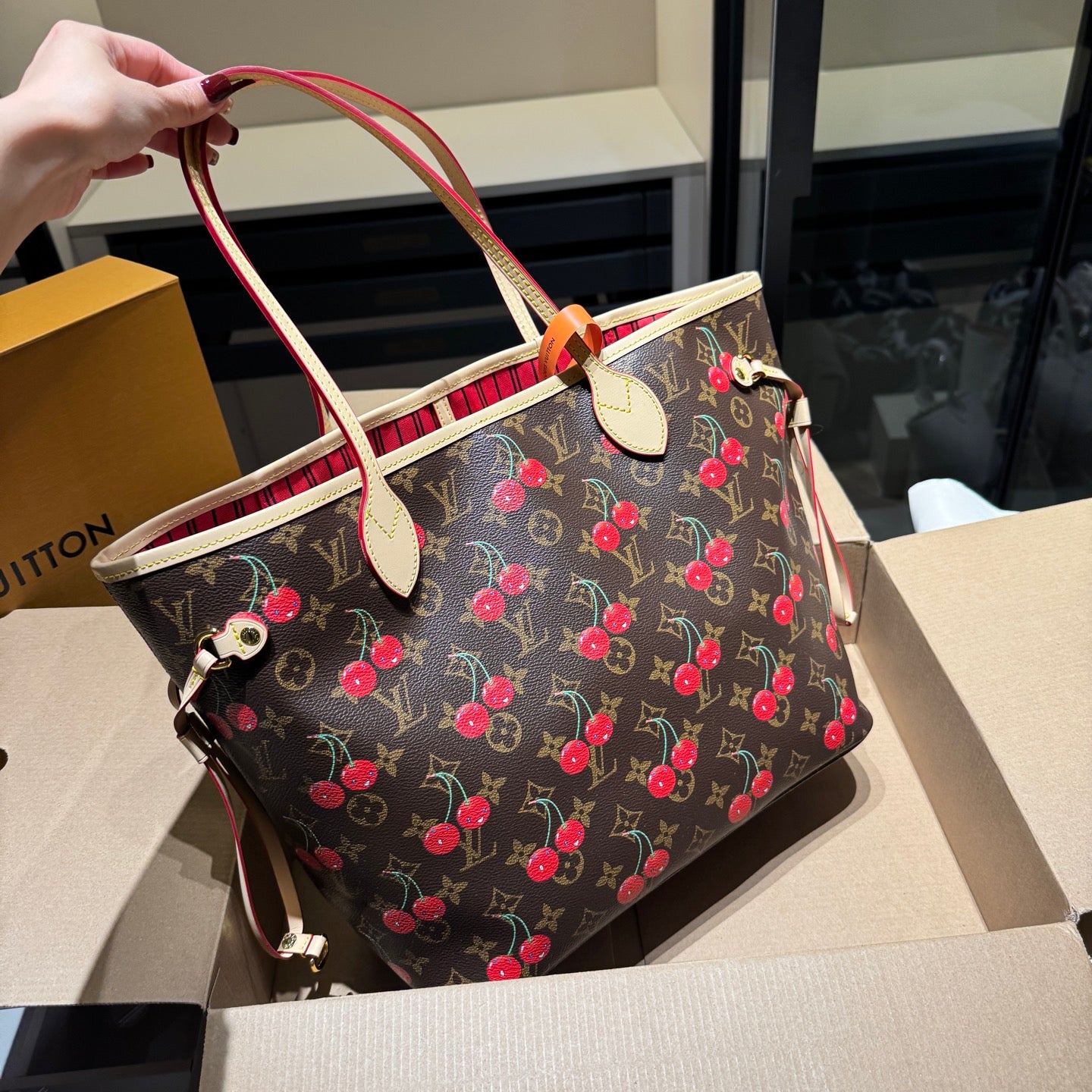 Neverfull-Style MM Bag